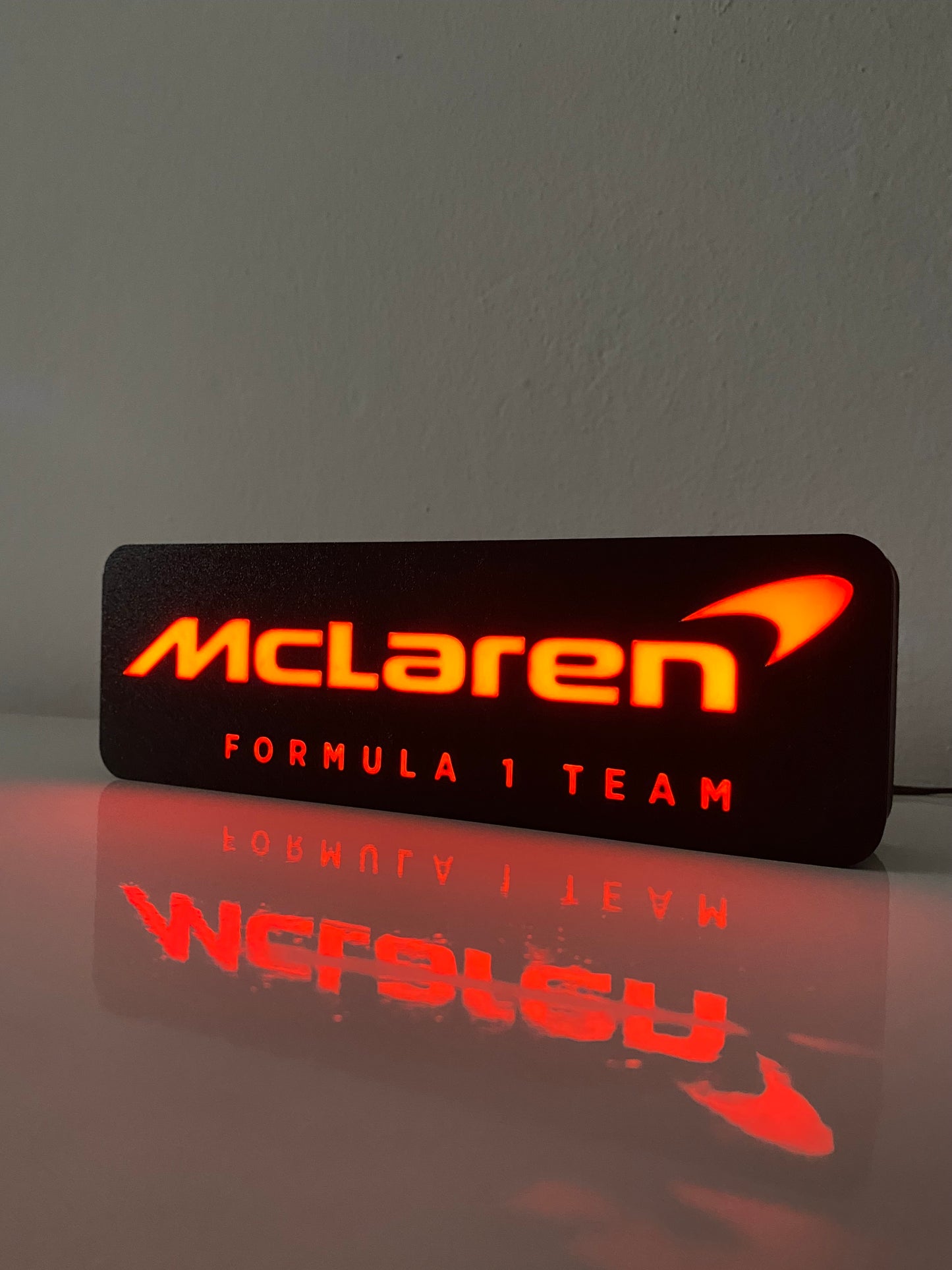 MCLAREN v2 Masa/Duvar Lambası