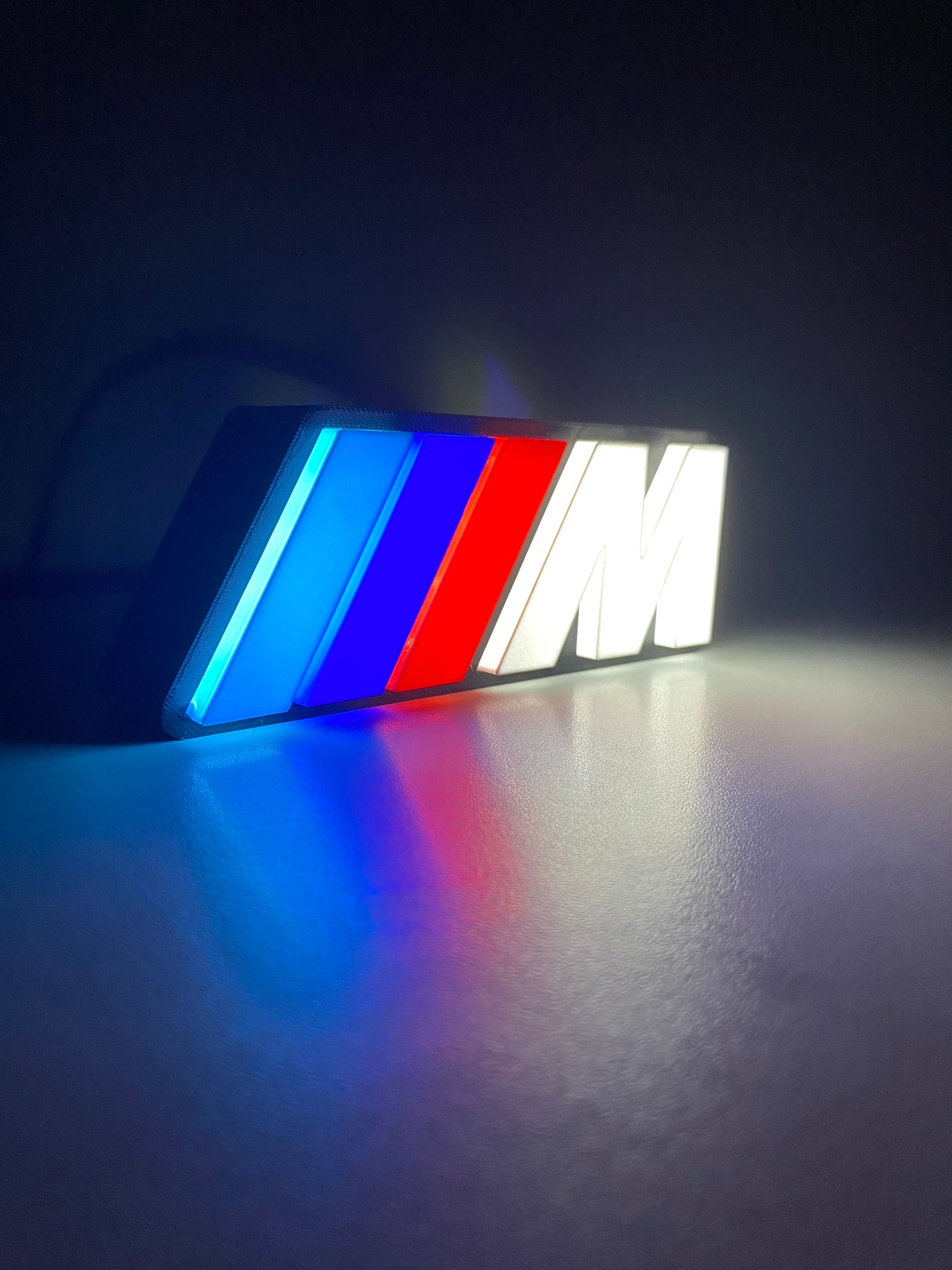 BMW M Masa/Duvar Lambası